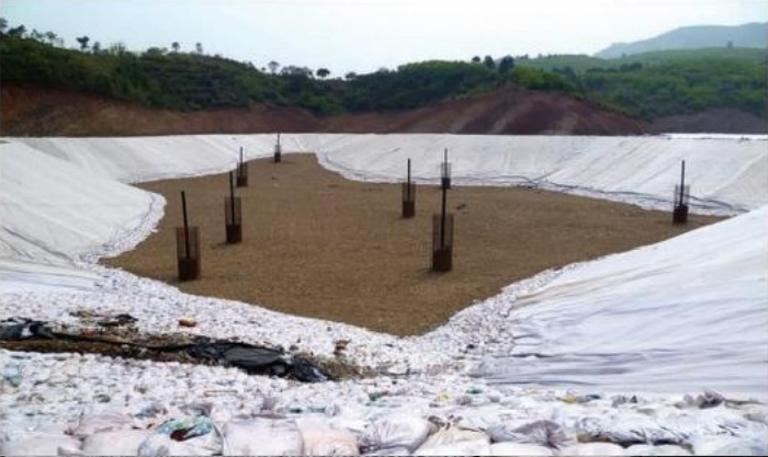 Landfill sedimentation basin construction site